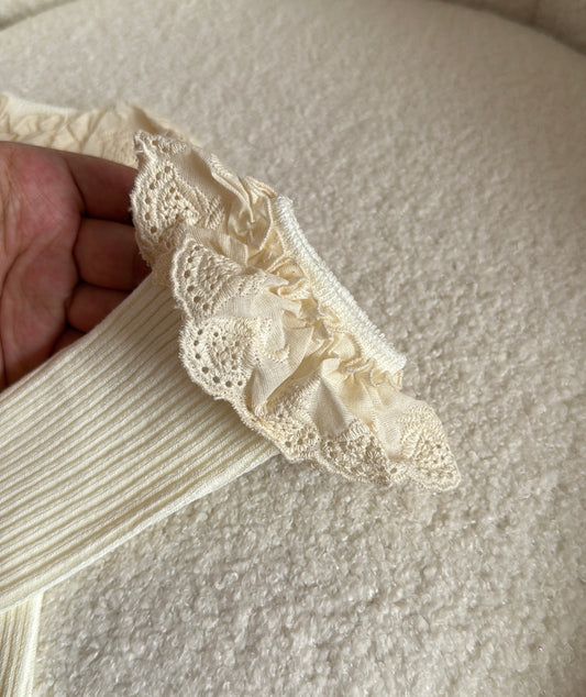 Medias Beige con Encaje – Colección Encanto Vintage 🌼