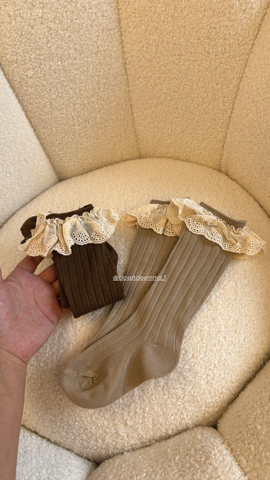 Medias vintage con blonda