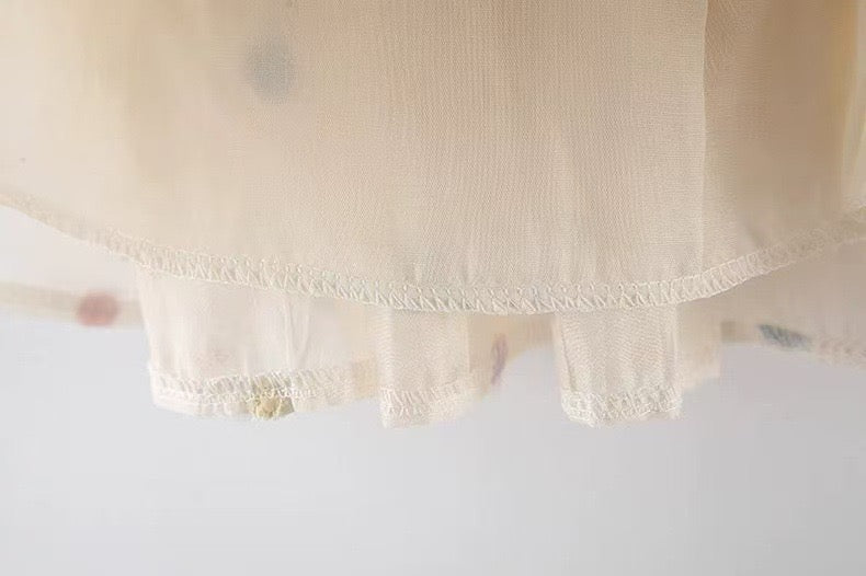 Vestido Beige con Alas de Mariposa para Bebé Niña