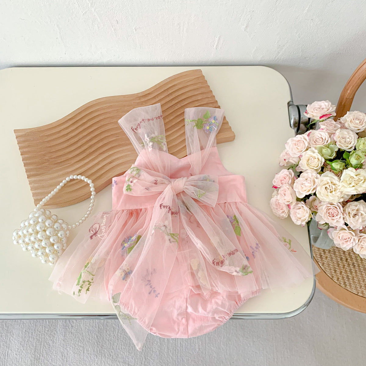 Vestido Rosa con Lazo y Tul Bordado