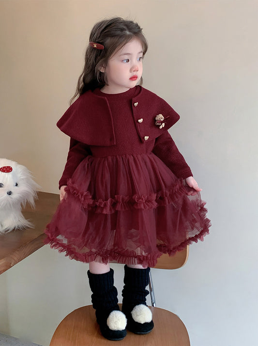 Vestido Burdeos con Tul y Broche de Osito – Edición Especial de Fiesta