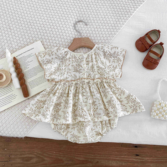 Enterizo Vintage Floral – Dulzura natural para tu bebé