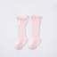Medias Altas Rosadas con Lazo – Dulzura Clásica | Calcetines | Ropa de bebé y niña | El Closet de Emma