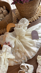 Outfit Vintage para Niña | Vestido, Medias, Zapatos, Tiara y Ganchos