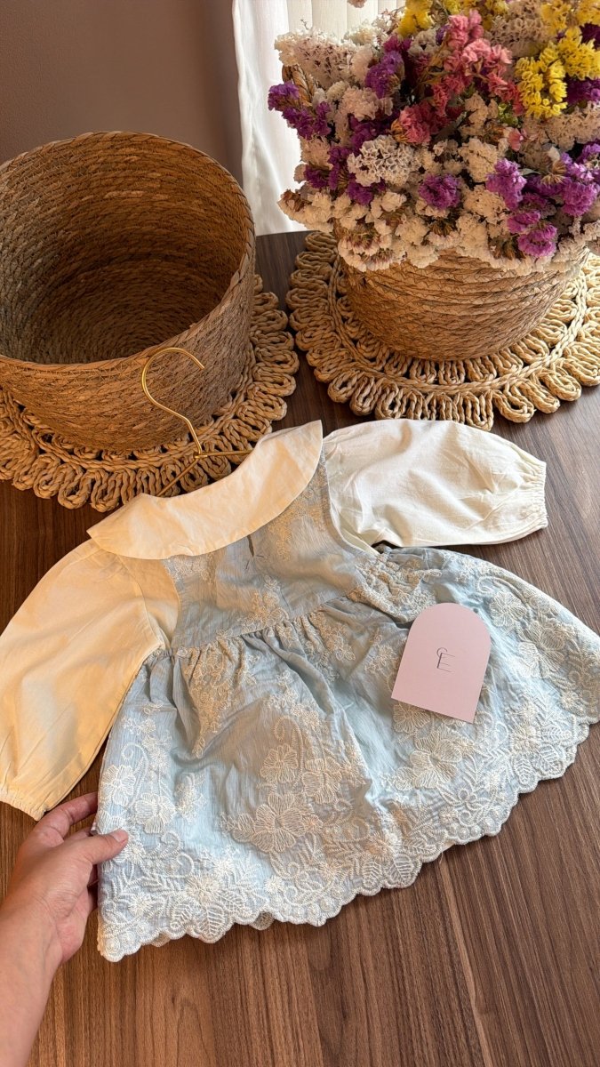 Vestido outfit Dulce Herencia Celeste | | Ropa de bebé y niña | El Closet de Emma