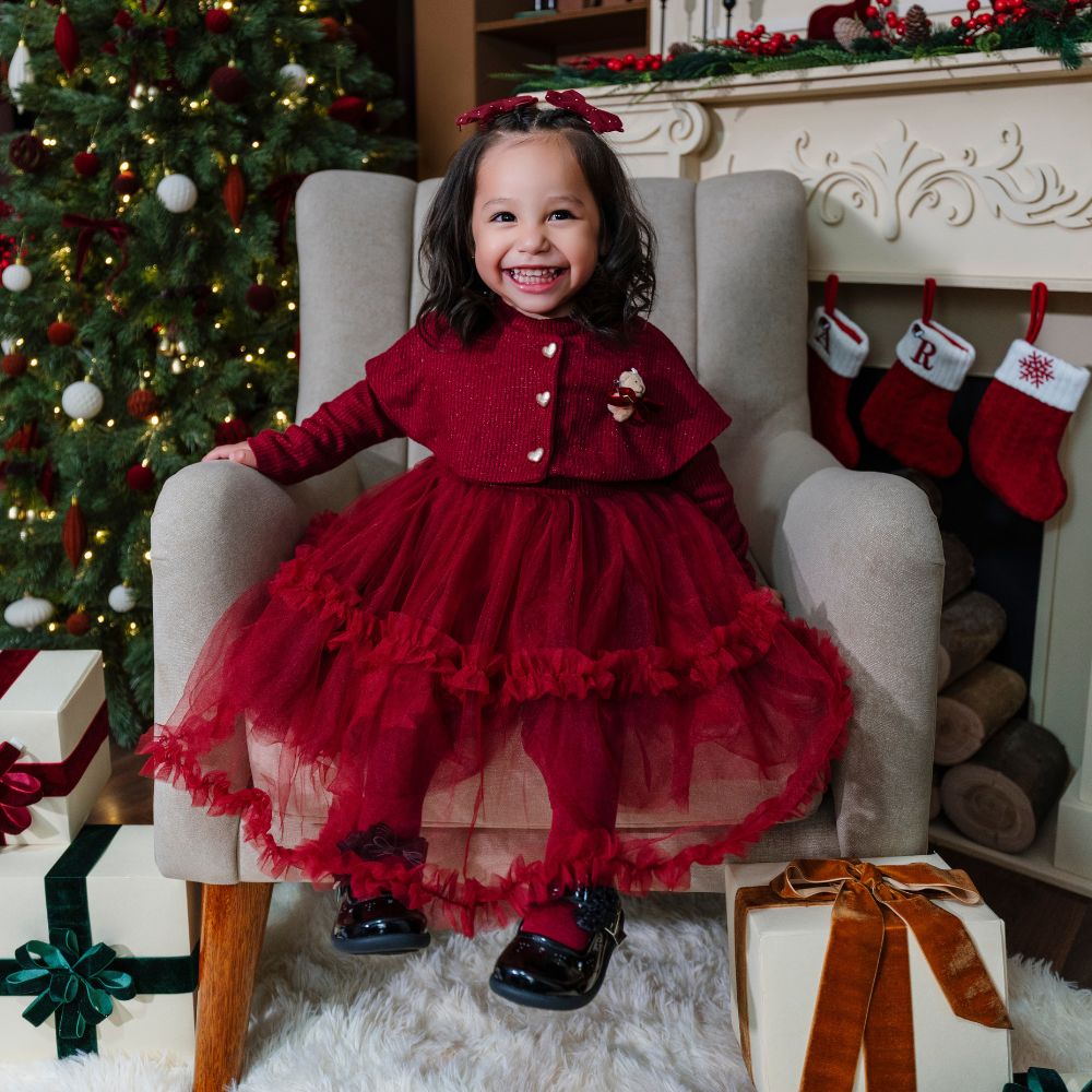 Vestido Burdeos con Tul y Broche de Osito – Edición Especial de Fiesta