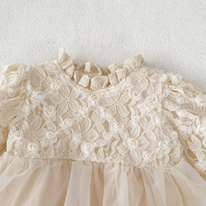 Vestido de Encaje con Flores 3D y Tul