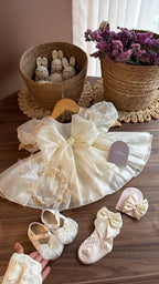 Outfit Vintage para Niña | Vestido, Medias, Zapatos, Tiara y Ganchos
