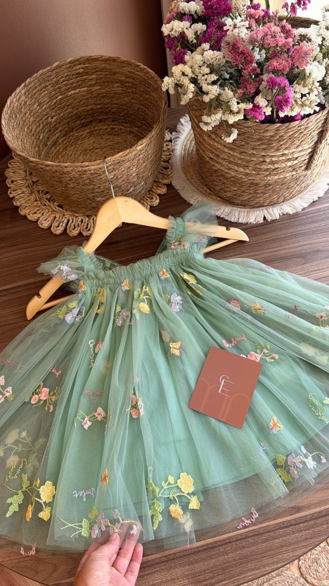 Vestido outfit verde encanto de hadas | | Ropa de bebé y niña | El Closet de Emma