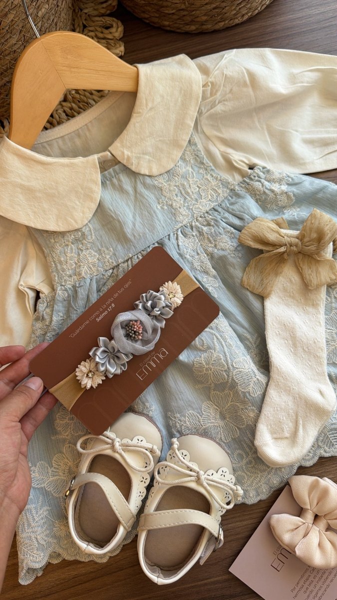 Vestido outfit Dulce Herencia Celeste | | Ropa de bebé y niña | El Closet de Emma