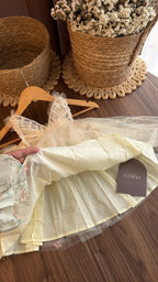 Outfit de Primer Año para Bebé Niña con Alas de Mariposa | Vestido Floral con Accesorios Completos | | Ropa de bebé y niña | El Closet de Emma