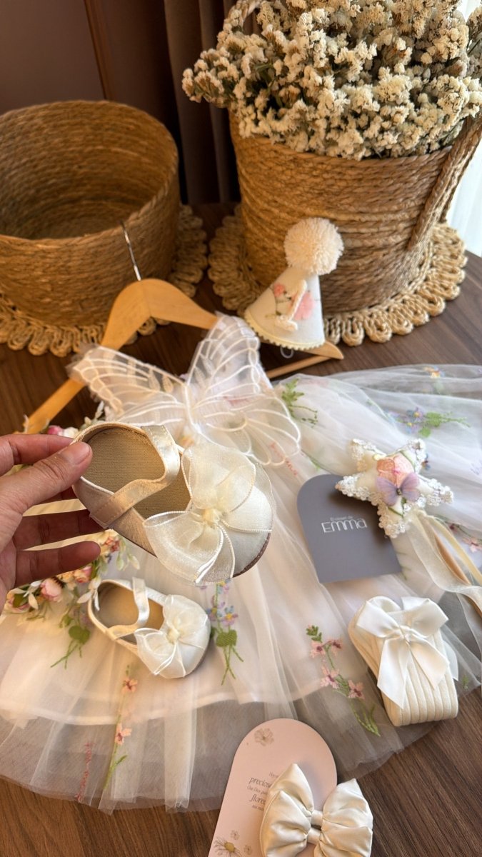 Nombre SEO: Outfit de Hada para Bebé con Vestido Floral y Accesorios | | Ropa de bebé y niña | El Closet de Emma