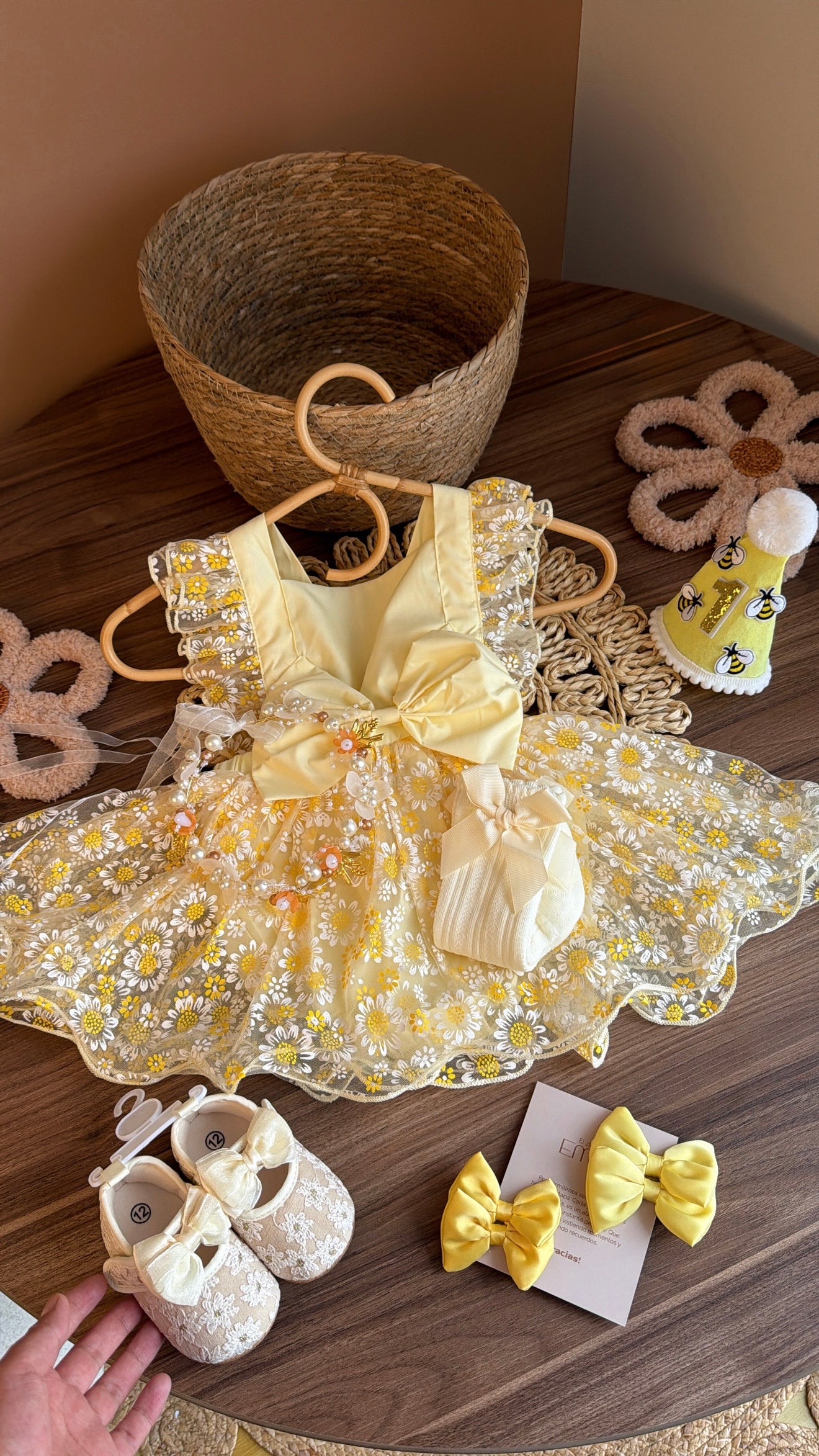 Outfit de la abejita