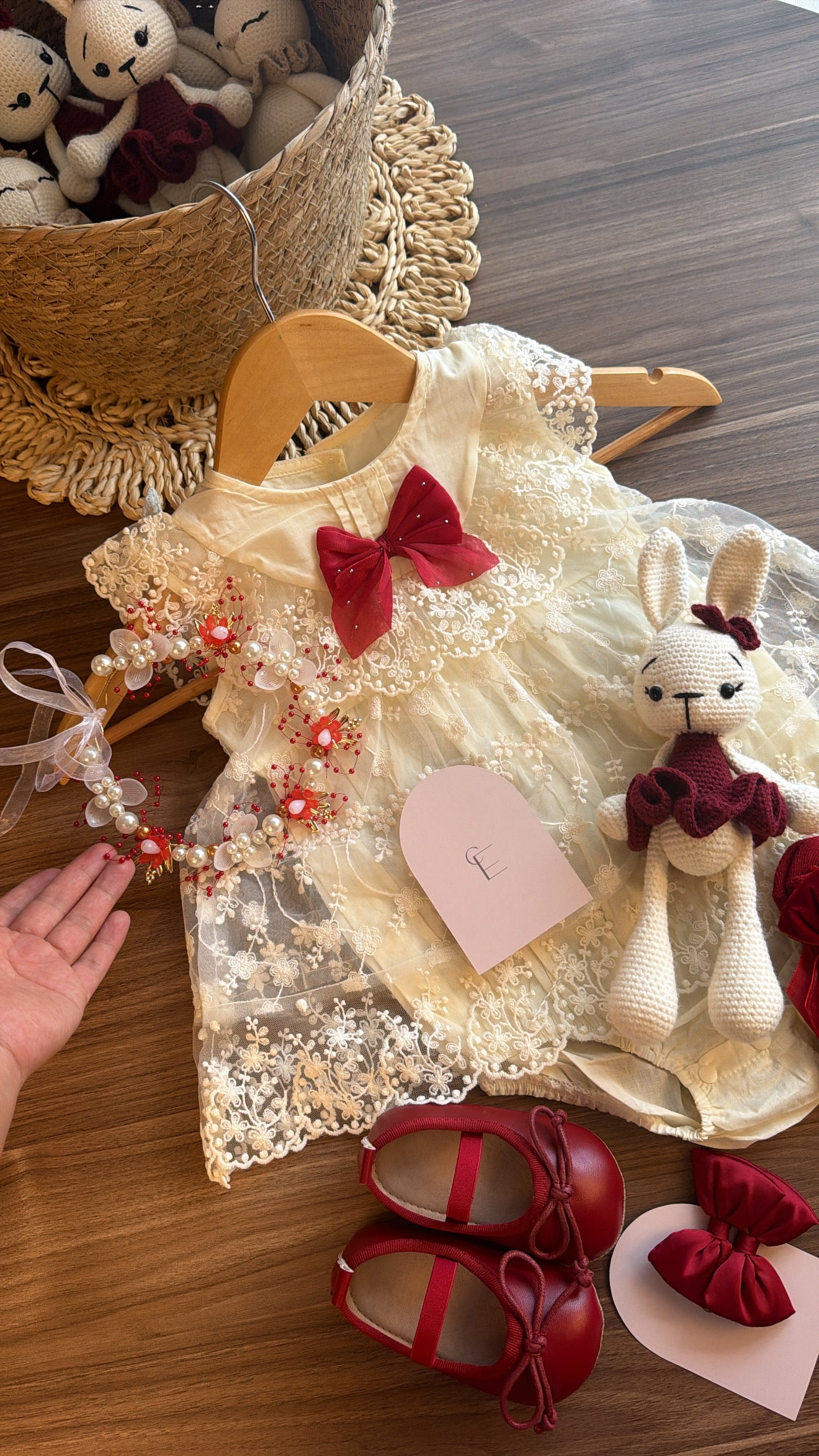 Vestido Vintage para Bebé 1 Año – Marfil y Borgoña
