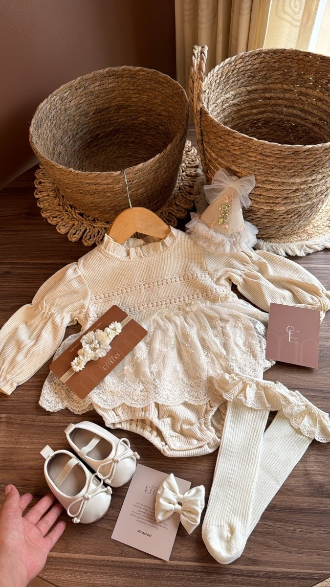 Vestido outfit Emma aurora | | Ropa de bebé y niña | El Closet de Emma Imagen principal del producto