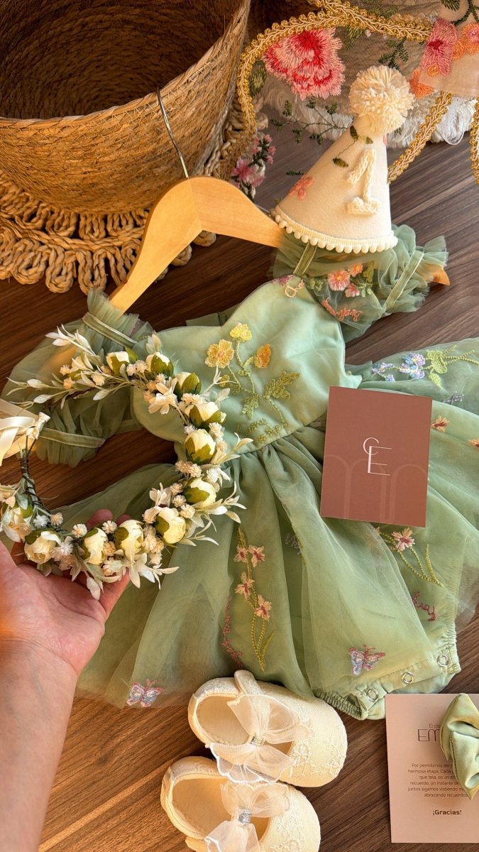 Vestido outfit encanto Verde de Emma | | Ropa de bebé y niña | El Closet de Emma