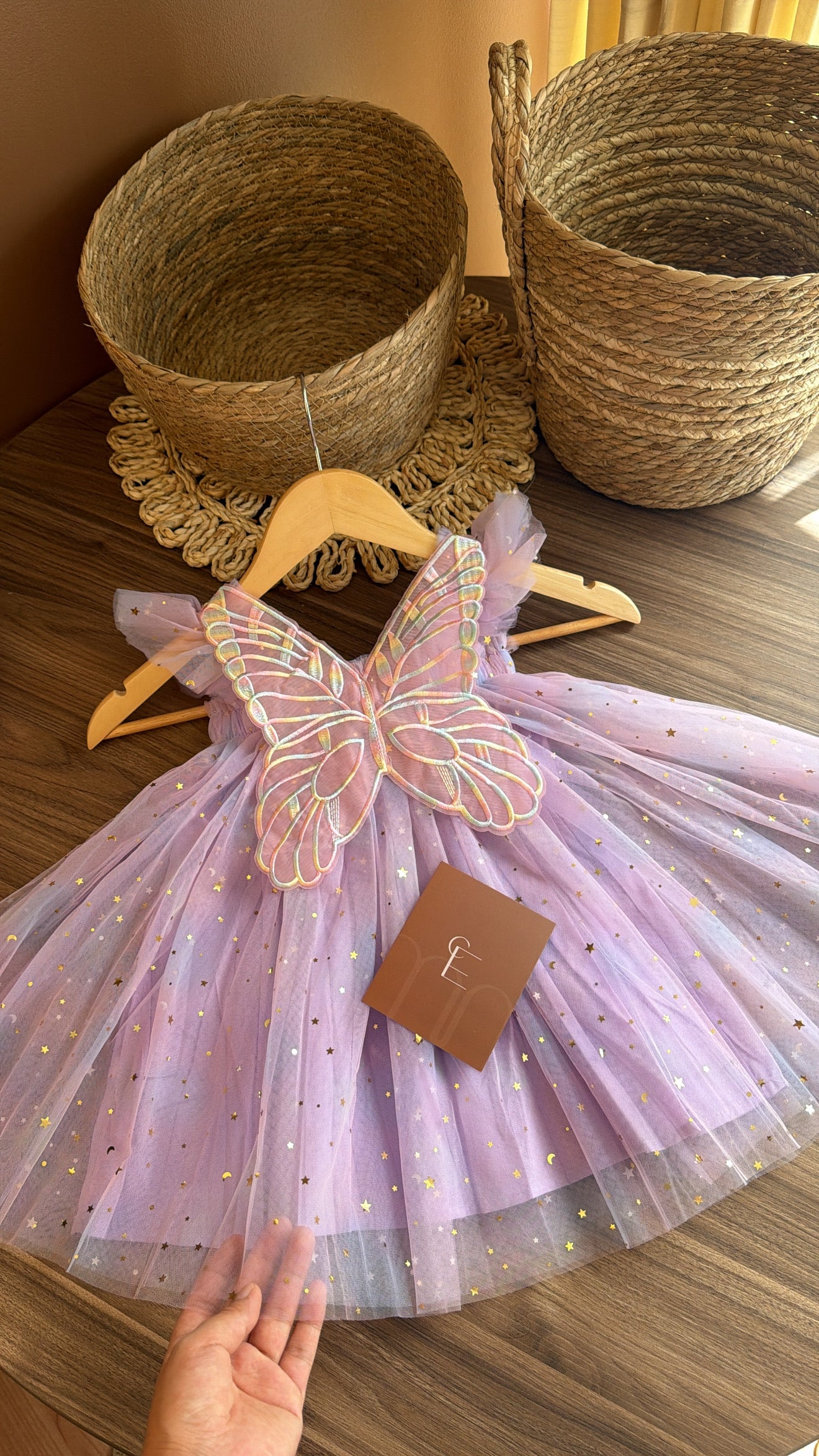 Vestido Lila con Alas de Mariposa para Bebé Niña