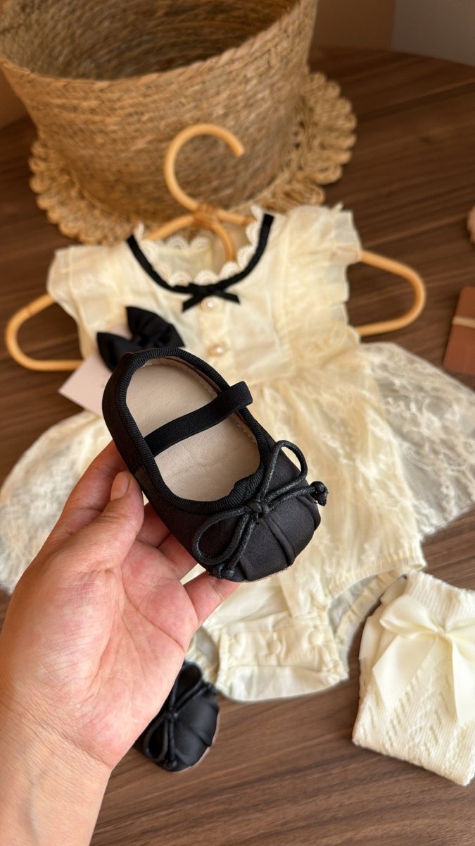 Outfit Elegancia Clásica Perla & Negro | | Ropa de bebé y niña | El Closet de Emma