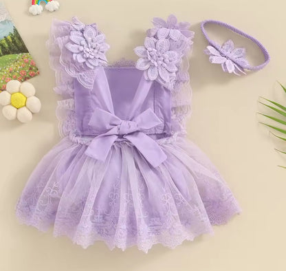 Enterizo con Encaje Floral 3D y Vincha – Tono Lila Elegante