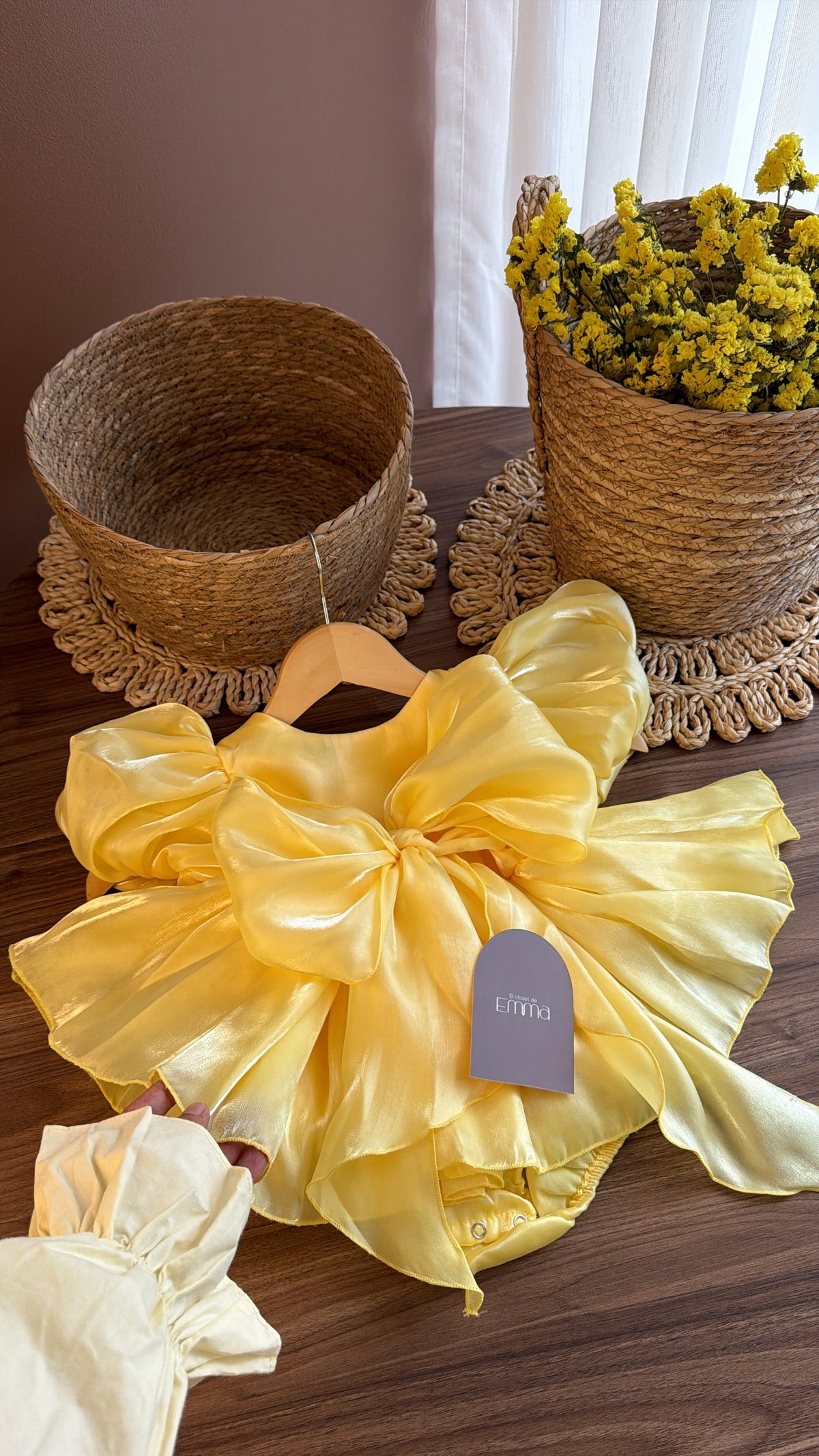 ✨ Conjunto Golden Blossom | Outfit Vintage para Niña