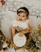 Vestido de Encaje Beige con Flores 3D