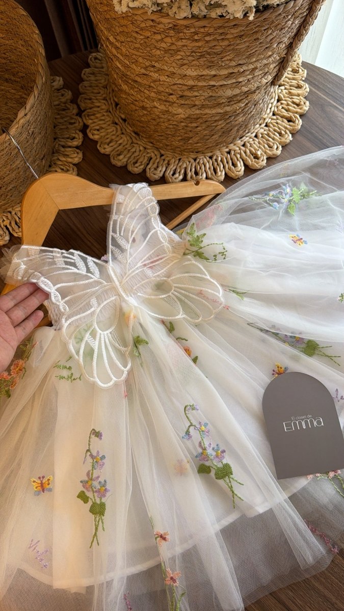 Nombre SEO: Outfit de Hada para Bebé con Vestido Floral y Accesorios | | Ropa de bebé y niña | El Closet de Emma