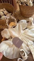 Outfit Vintage para Niña | Vestido, Medias, Zapatos, Tiara y Ganchos | | Ropa de bebé y niña | El Closet de Emma