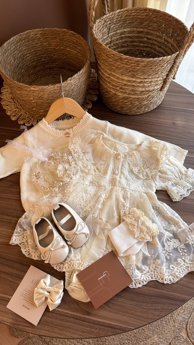 Vestido outfit Emma perla Imagen principal del producto