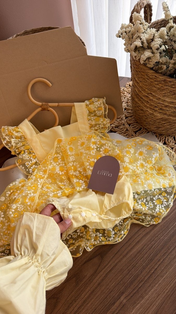 Vestido de Abejita para Bebé Niña | Vestido Floral Vintage | | Ropa de bebé y niña | El Closet de Emma