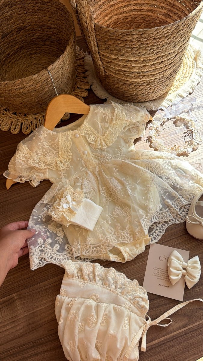 Vestido Outfit Élégance Marfil | | Ropa de bebé y niña | El Closet de Emma