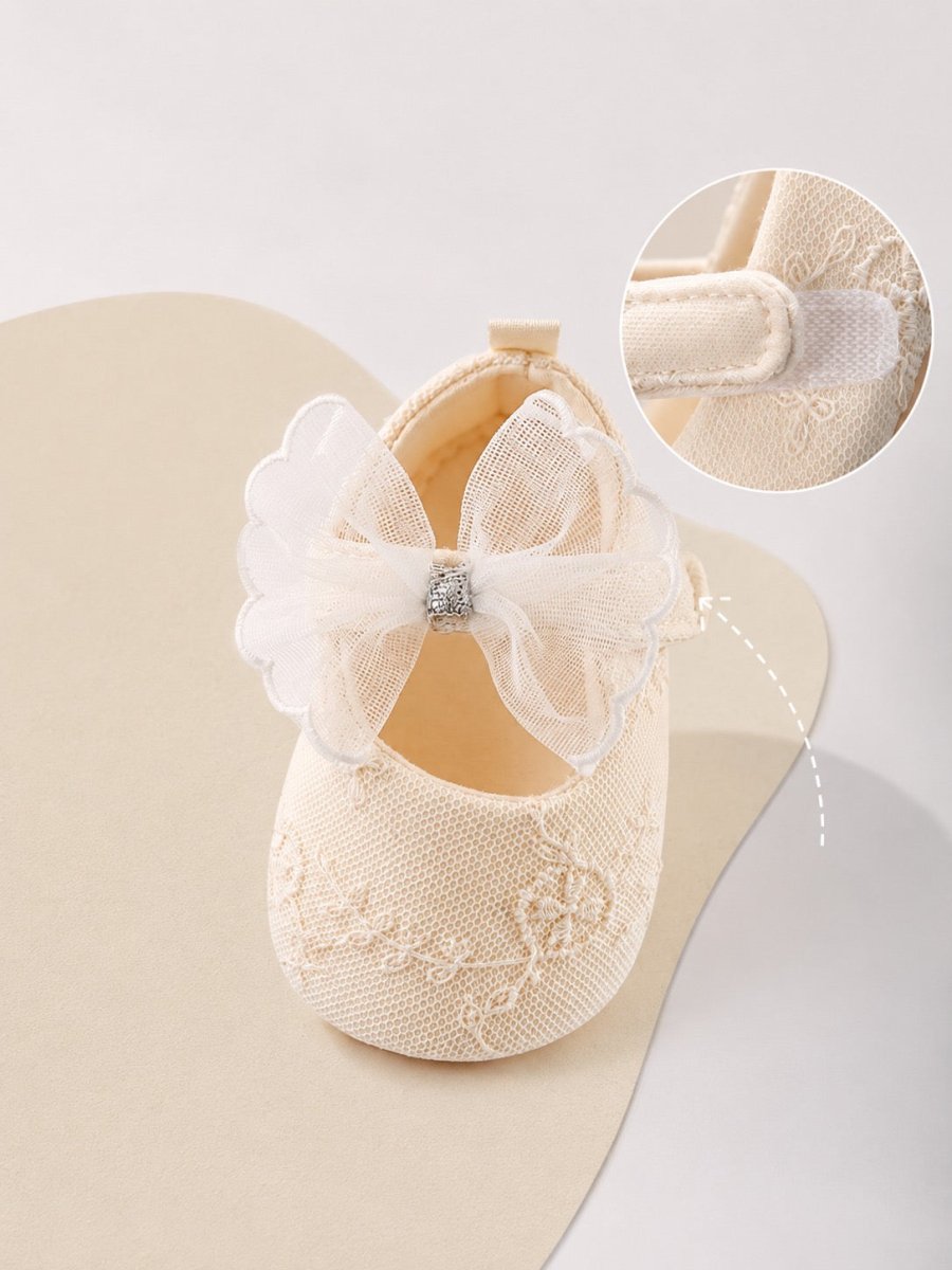 Zapato de encaje marfil | zapatos bebés | Ropa de bebé y niña | El Closet de Emma