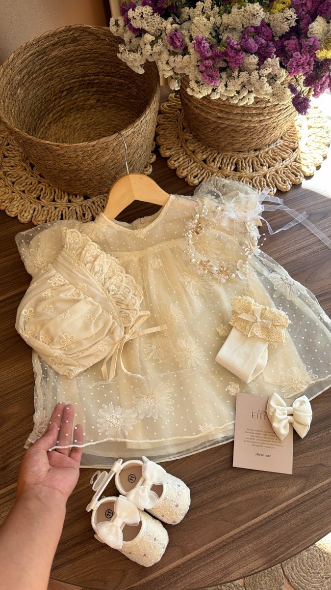 Vestido outfit bendición de amor | | Ropa de bebé y niña | El Closet de Emma