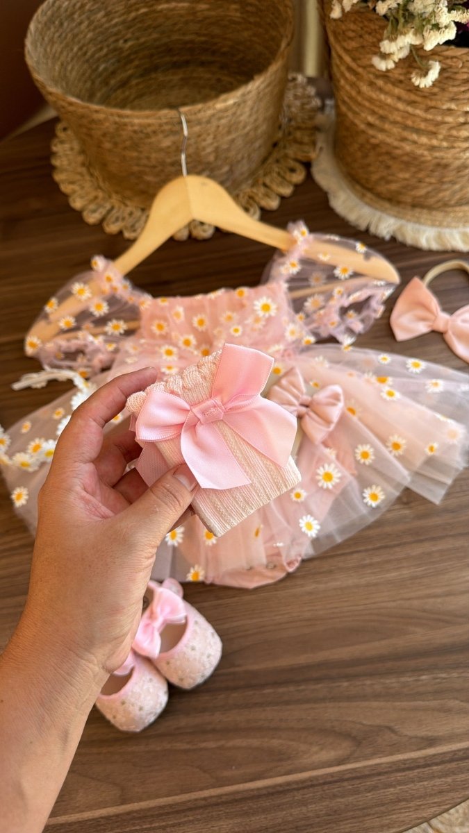 Vestido outfit de margaritas | | Ropa de bebé y niña | El Closet de Emma