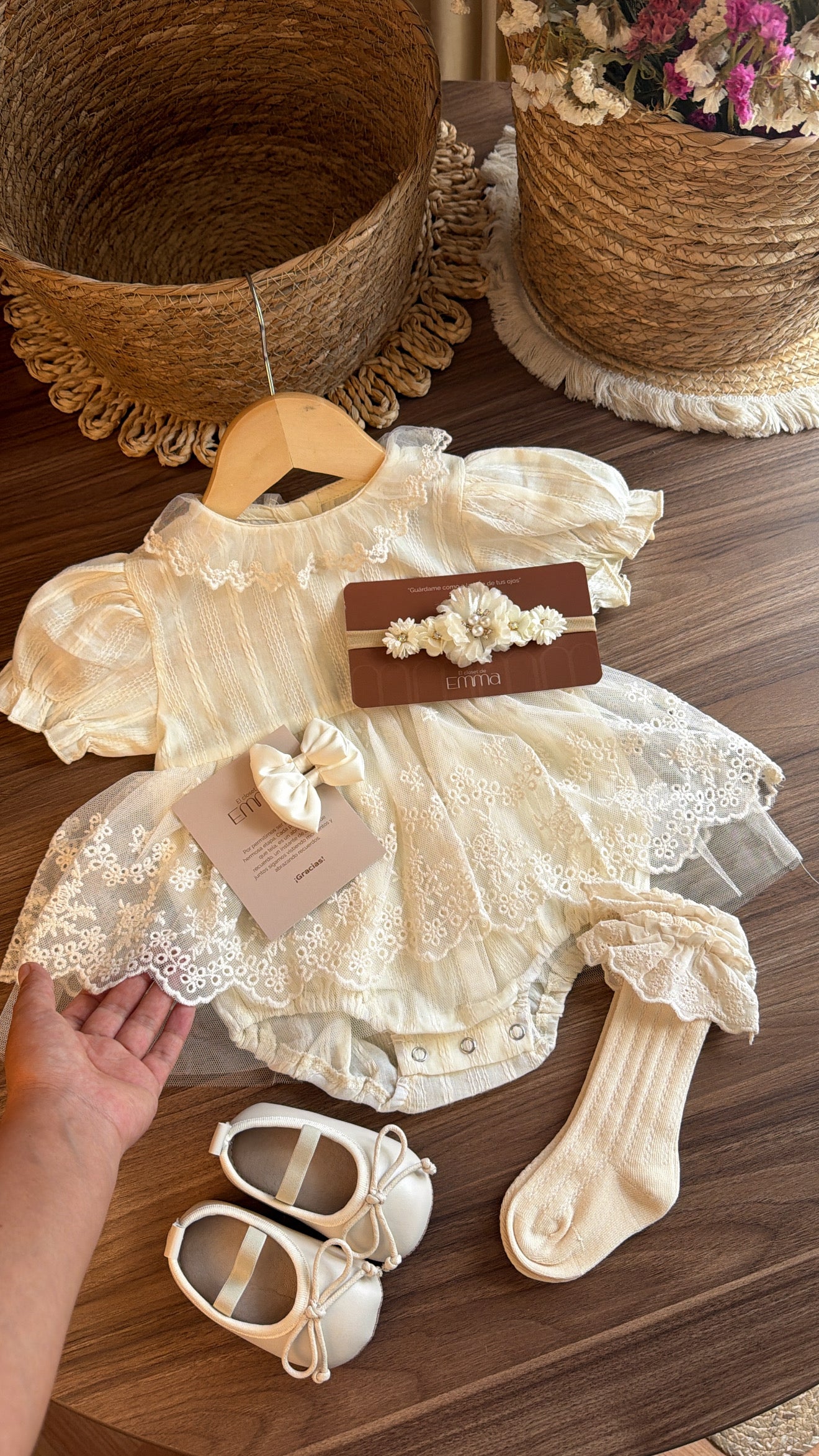 Vestido outfit Pequeña Charlotte