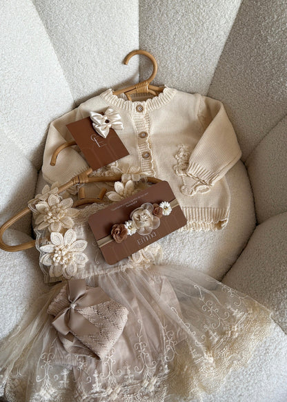 Conjunto beige encaje floral