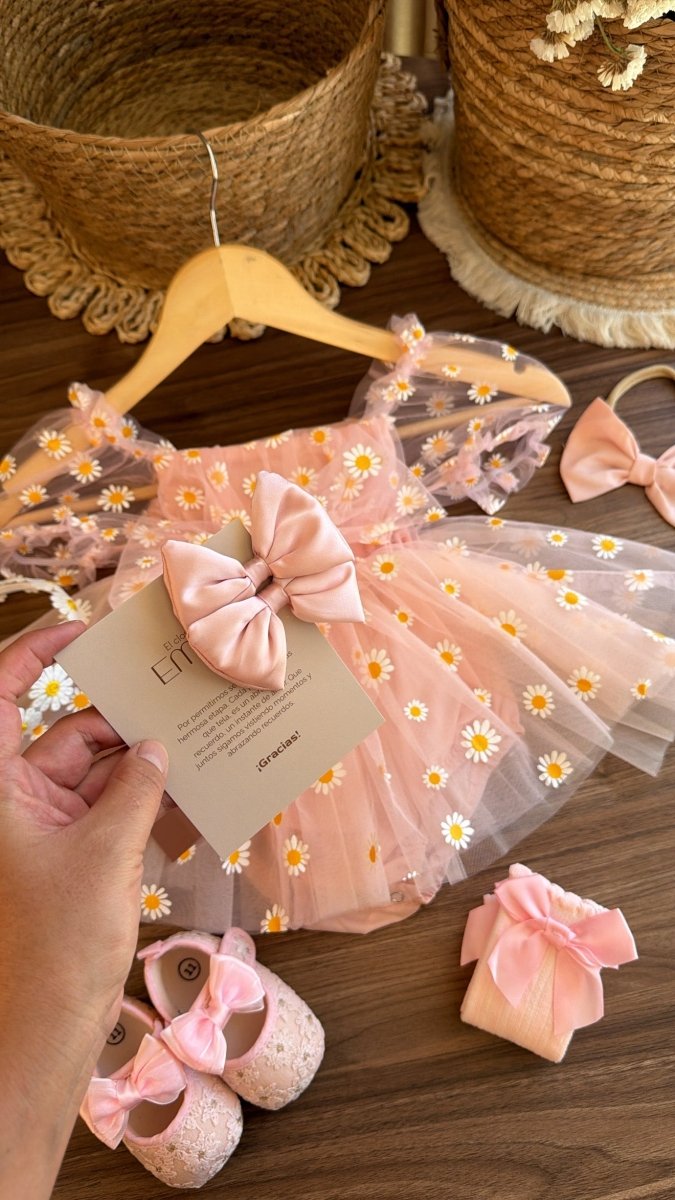 Vestido outfit de margaritas | | Ropa de bebé y niña | El Closet de Emma