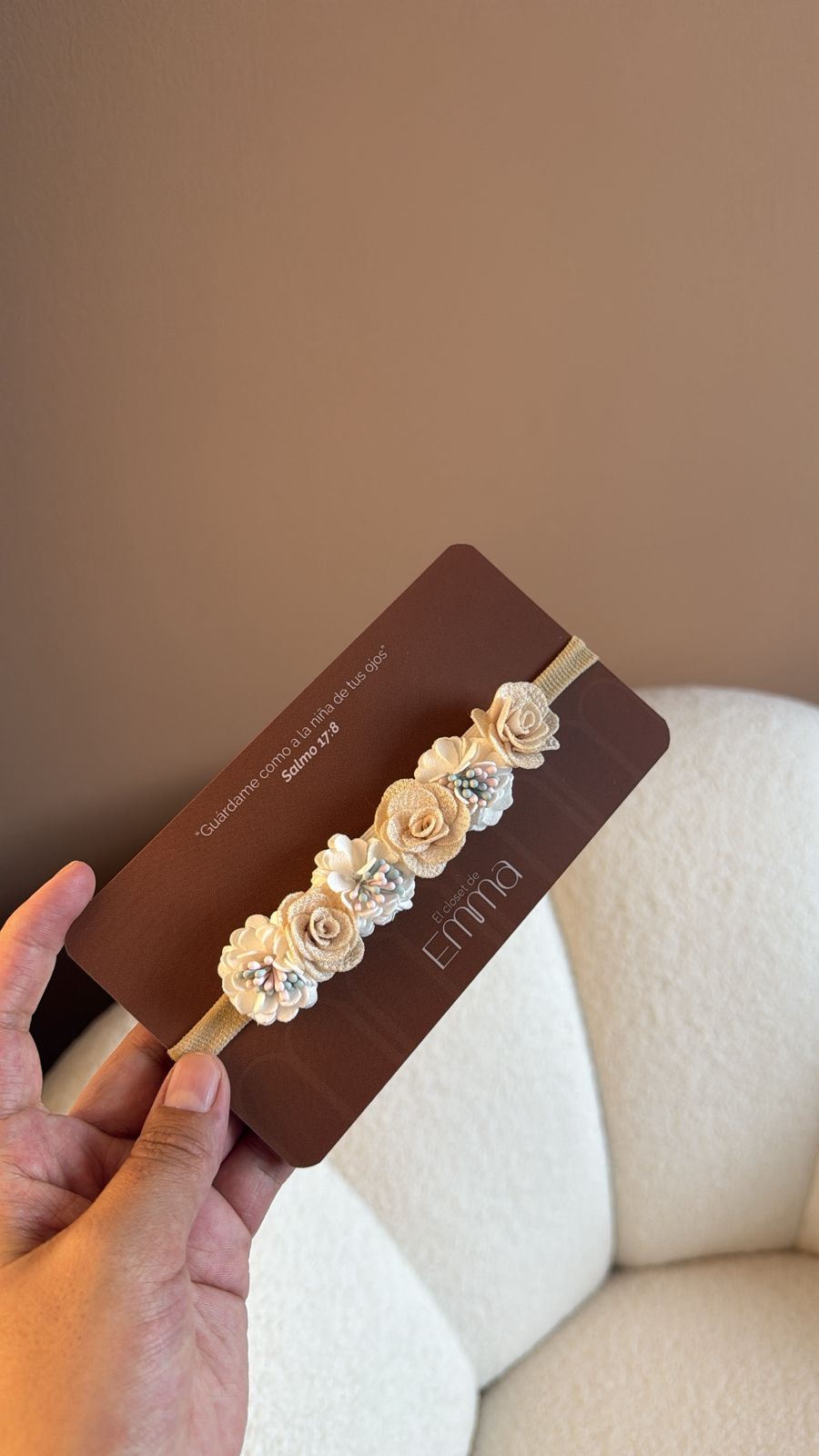 Vincha beige Imagen principal del producto