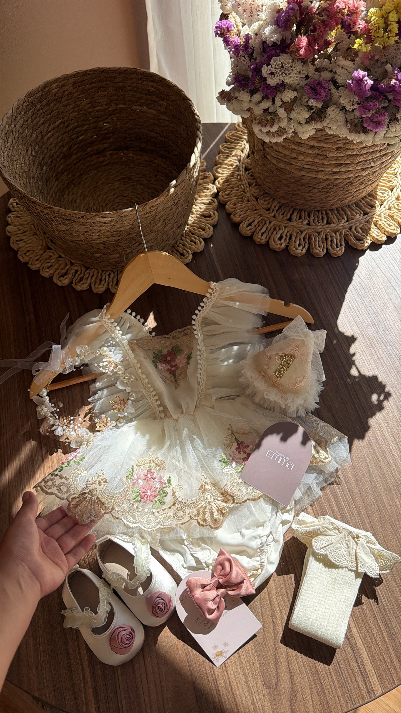 Outfit Hada Encantada para Bebé Niña | Vestido Bordado con Tul y Accesorios Completos