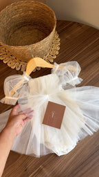 Outfit Bebé Elegante en Blanco | | Ropa de bebé y niña | El Closet de Emma