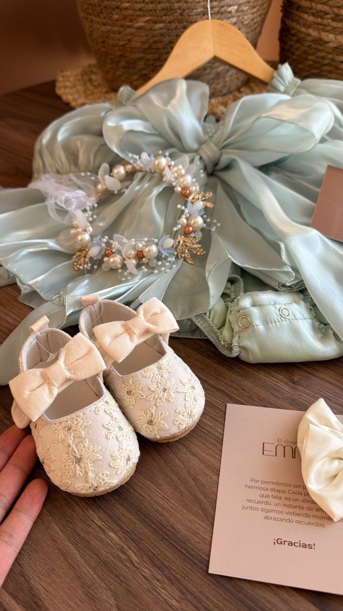 Vestido Bebé Elegante Verde Menta | | Ropa de bebé y niña | El Closet de Emma