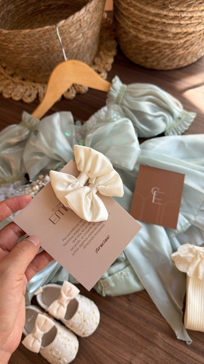 Vestido Bebé Elegante Verde Menta | | Ropa de bebé y niña | El Closet de Emma