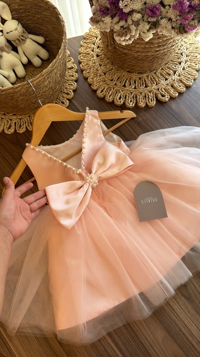 Vestido Tul Rosa para Bebé con Lazo Grande y Perlas | Cumpleaños y Fiesta Imagen principal del producto