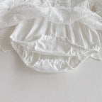 Conjunto con gorro Encaje Clásico con Capota – Edición Bautizo