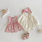 Conjunto Vintage Rosa Bordado + Capota – Edición Dulzura Clásica | Vestido de Encaje | Ropa de bebé y niña | El Closet de Emma