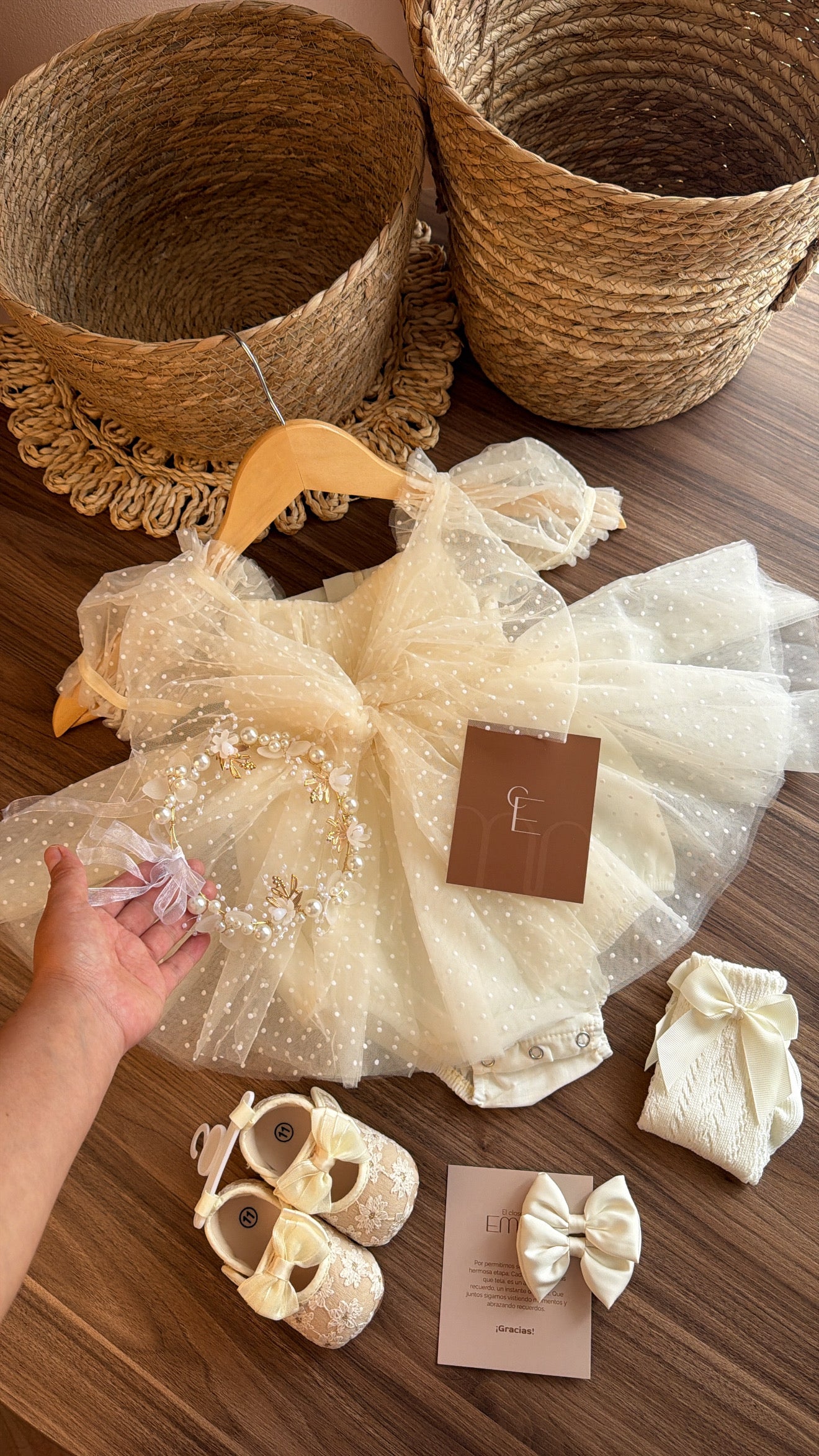 Outfit vestido Dulce Encanto Marfil Imagen principal del producto