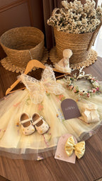 Outfit de Primer Año para Bebé Niña con Alas de Mariposa | Vestido Floral con Accesorios Completos | | Ropa de bebé y niña | El Closet de Emma