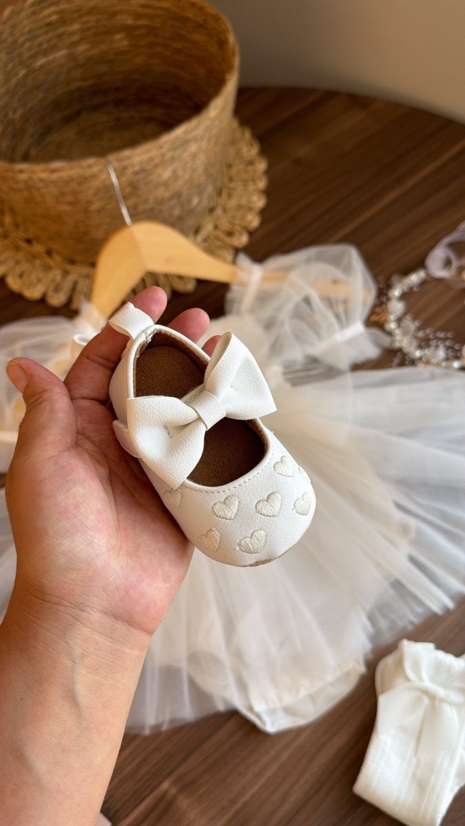 Outfit Bebé Elegante en Blanco | | Ropa de bebé y niña | El Closet de Emma