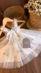 Nombre SEO: Outfit de Hada para Bebé con Vestido Floral y Accesorios | | Ropa de bebé y niña | El Closet de Emma