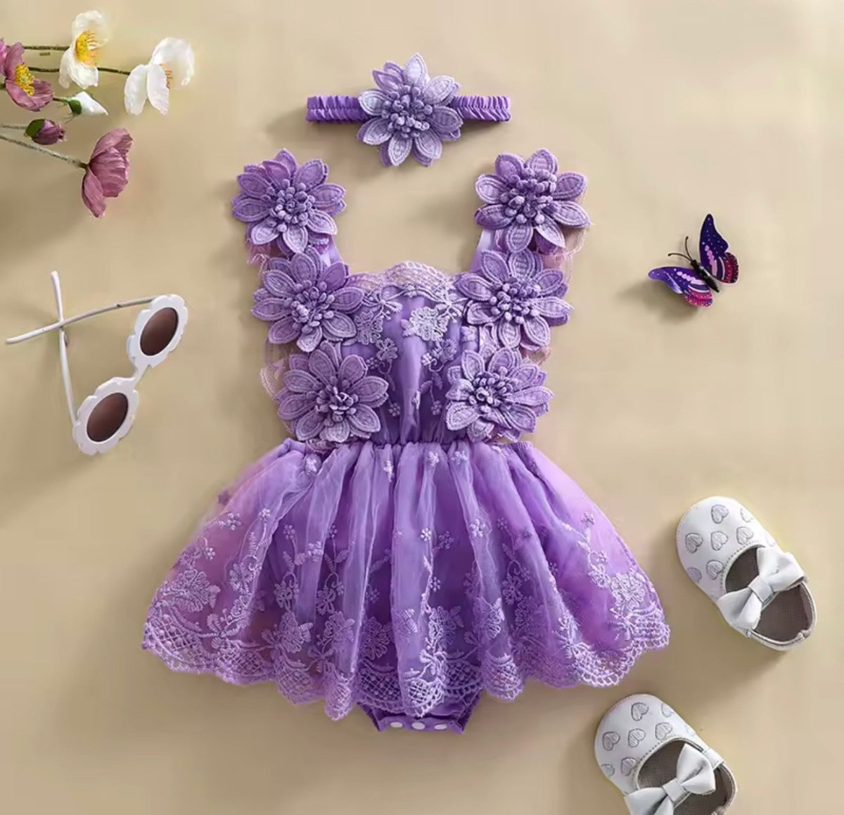 Vestido Tul Lila Bordado Floral 3D con Diadema – Ocasiones Especiales | Vestido de Encaje | Ropa de bebé y niña | El Closet de Emma Imagen principal del producto