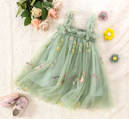 Vestido verde de tul bordado